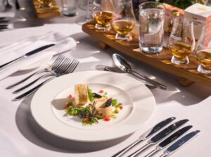 Collection dining starter with whisky stave